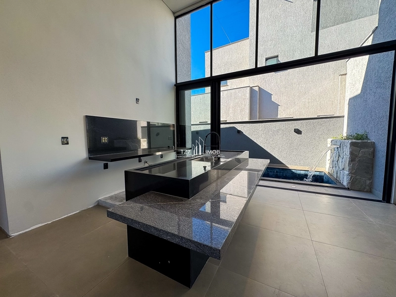 Sofisticada Casa Térrea com 3 Suítes Plenas,: 10ª foto da galeria de imagens do imóvel