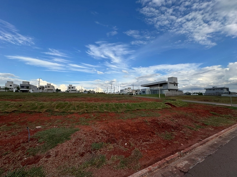 Lote Condomínio Jardins Parma, com 250,00 m² - Quitado e Registrado.: 3ª foto da galeria de imagens do imóvel