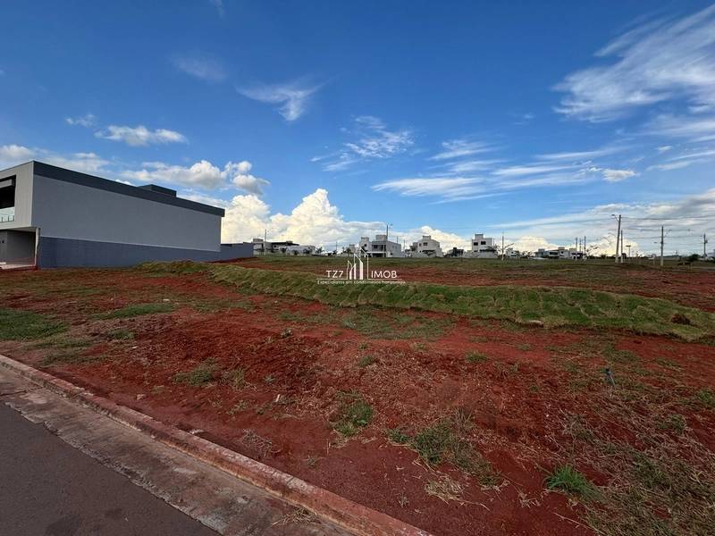 Lote Condomínio Jardins Parma, com 250,00 m² - Quitado e Registrado.: 2ª foto da galeria de imagens do imóvel