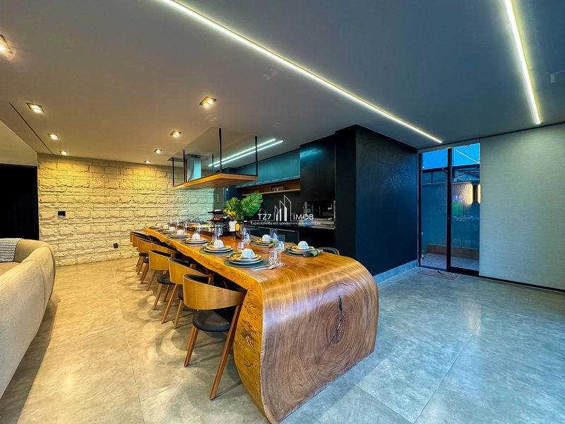 Sobrado mobiliado com 4 suítes plenas, incluindo uma master com closet: 9ª foto da galeria de imagens do imóvel