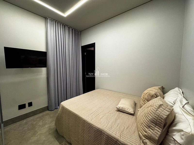 Sobrado mobiliado com 4 suítes plenas, incluindo uma master com closet: 16ª foto da galeria de imagens do imóvel