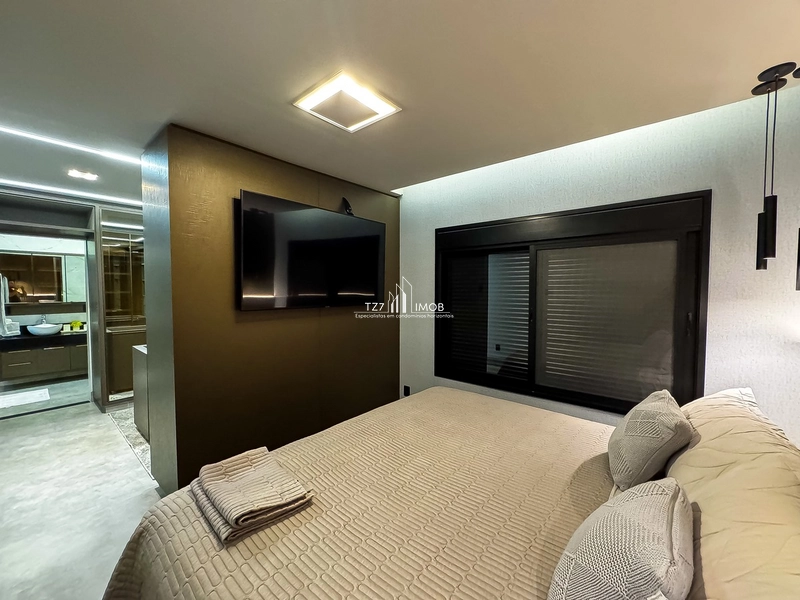 Sobrado mobiliado com 4 suítes plenas, incluindo uma master com closet: 29ª foto da galeria de imagens do imóvel