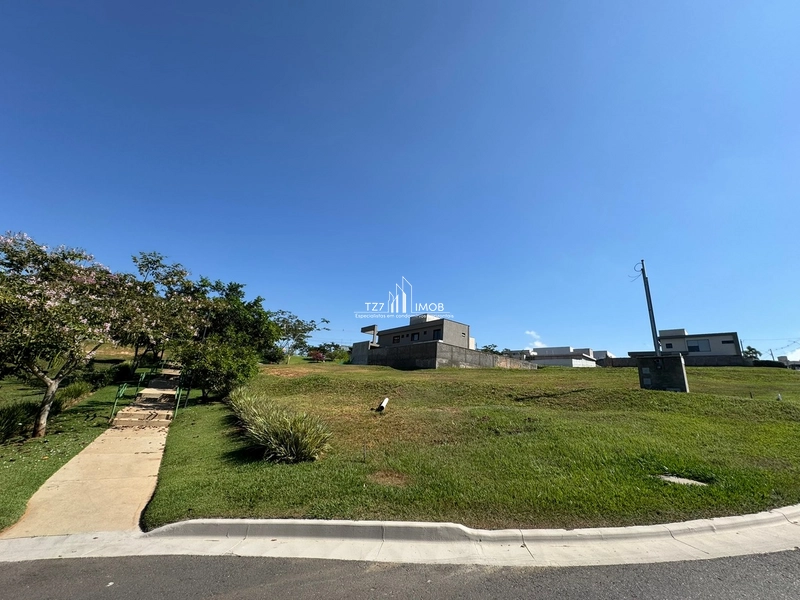 Oportunidade Jardins Nápoles - Lote  com 358,28 m²: 3ª foto da galeria de imagens do imóvel