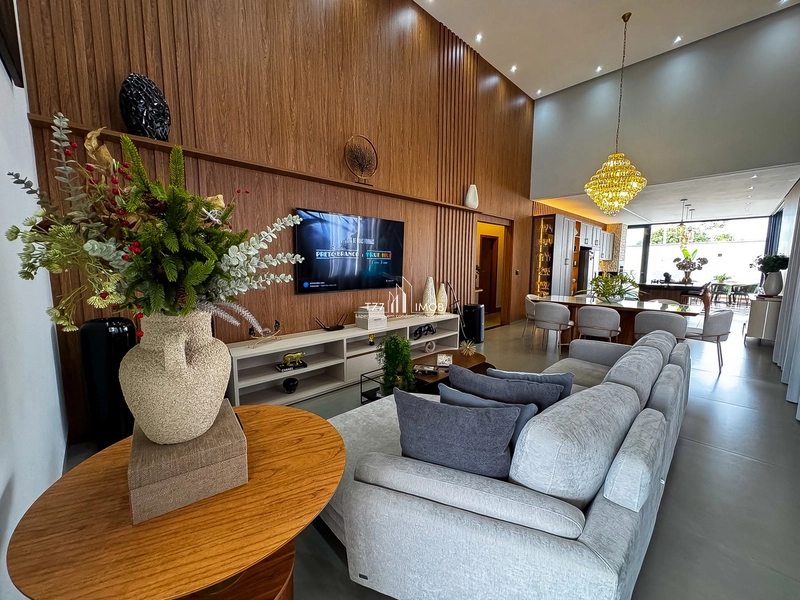 Casa Térrea Mobiliada e Decorada com 4 suítes plenas.: 4ª foto da galeria de imagens do imóvel