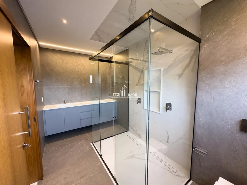 Sobrado Contemporâneo Premium com 4 quartos sendo 3 suítes.: 36ª foto da galeria de imagens do imóvel