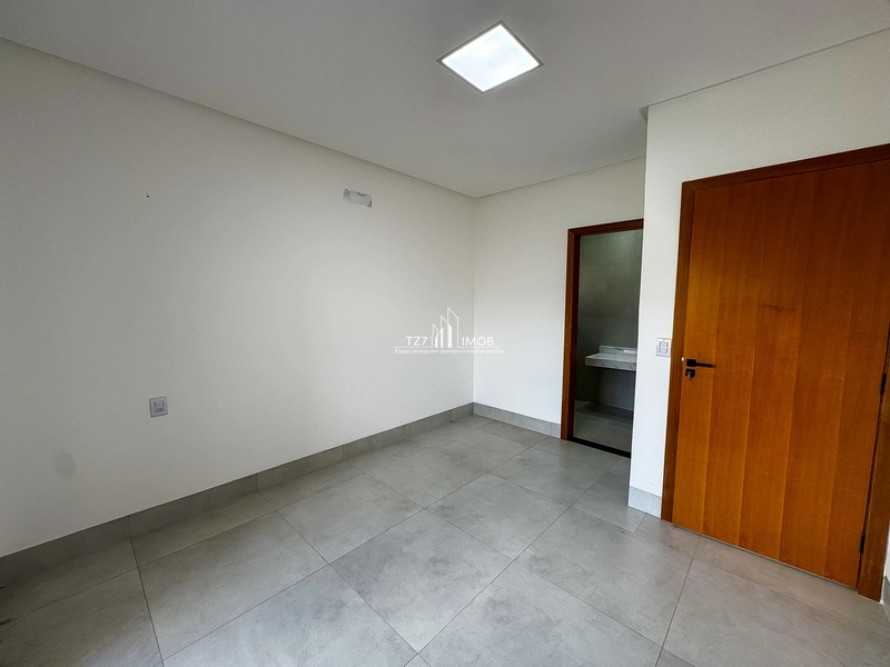 Sobrado com 4 suítes plenas, incluindo uma master com closet.: 20ª foto da galeria de imagens do imóvel
