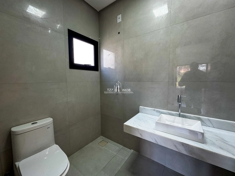 Sobrado com 4 suítes plenas, incluindo uma master com closet.: 21ª foto da galeria de imagens do imóvel