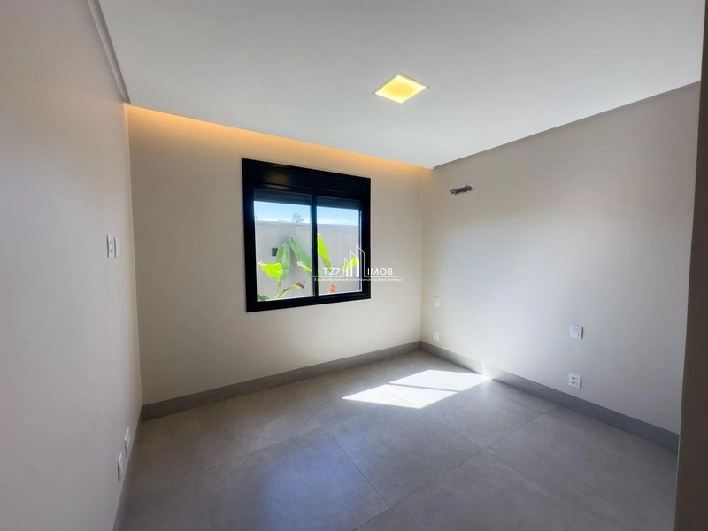 Casa térrea com 3 suítes plenas, sendo uma master.: 18ª foto da galeria de imagens do imóvel