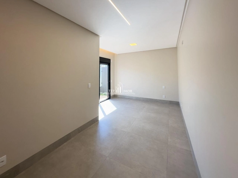 Casa térrea com 3 suítes plenas, sendo uma master.: 13ª foto da galeria de imagens do imóvel