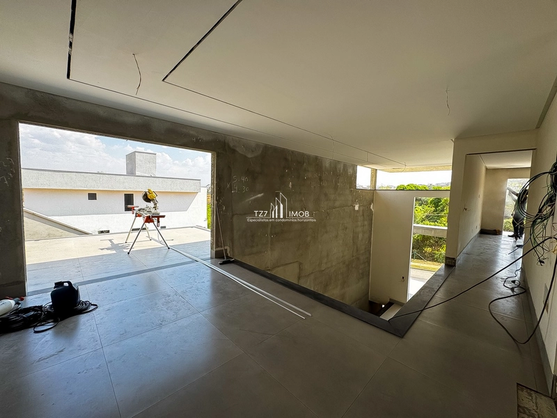 Casa de alto padrão com 4 suítes plenas, completa em armários na sala.: 9ª foto da galeria de imagens do imóvel