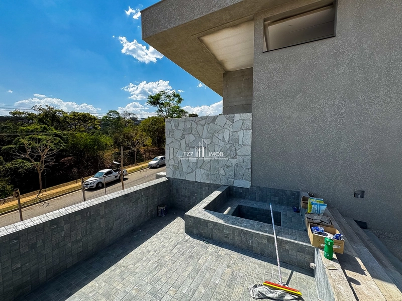 Casa de alto padrão com 4 suítes plenas, completa em armários na sala.: 21ª foto da galeria de imagens do imóvel
