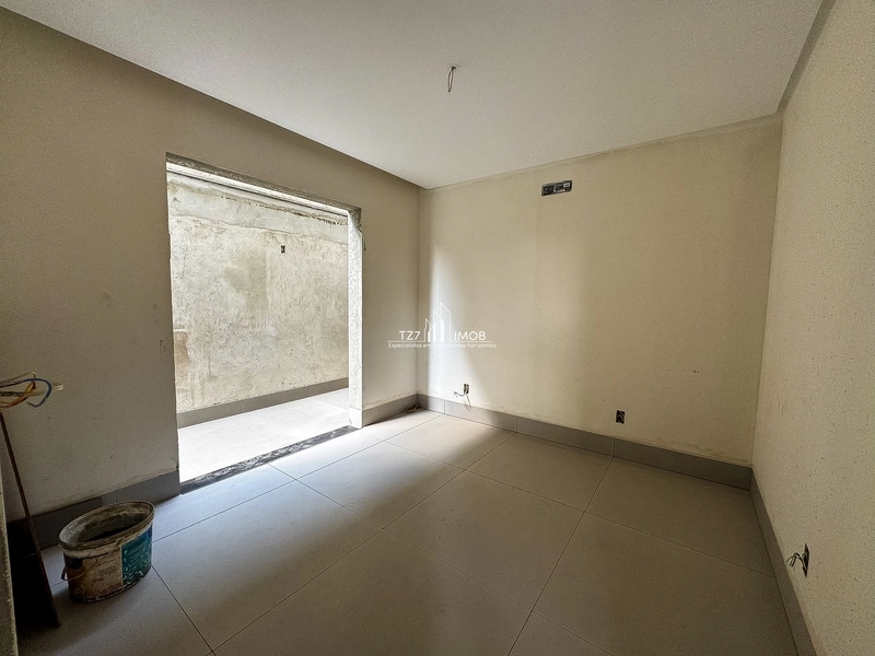 Casa de alto padrão com 4 suítes plenas, completa em armários na sala.: 12ª foto da galeria de imagens do imóvel