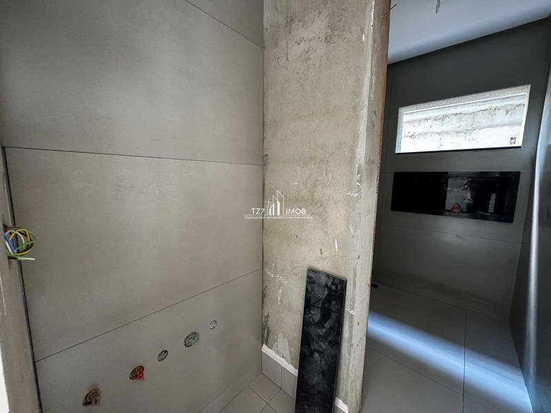 Casa de alto padrão com 4 suítes plenas, completa em armários na sala.: 13ª foto da galeria de imagens do imóvel