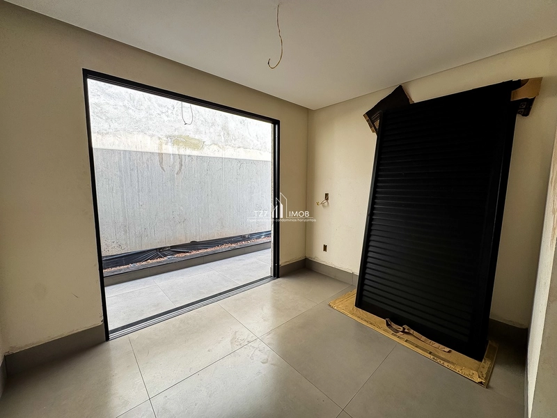Casa de alto padrão com 4 suítes plenas, completa em armários na sala.: 24ª foto da galeria de imagens do imóvel