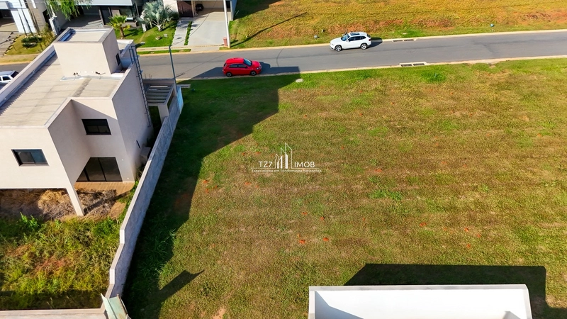 Lote em oportunidade no Jardins Capri, com 250,00m² -: 10ª foto da galeria de imagens do imóvel
