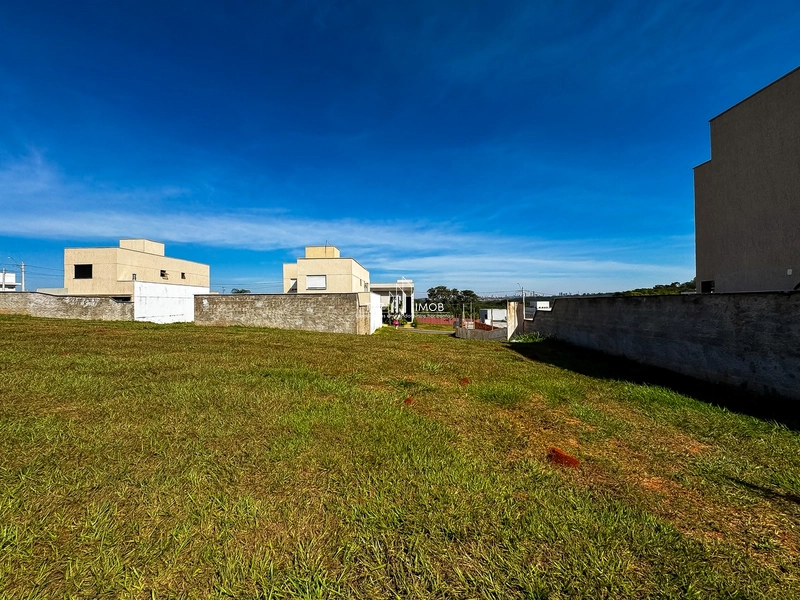 Lote em oportunidade no Jardins Capri, com 250,00m² -: 4ª foto da galeria de imagens do imóvel