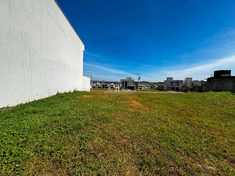 Lote em oportunidade no Jardins Capri, com 276,60m²: 4ª foto da galeria de imagens do imóvel