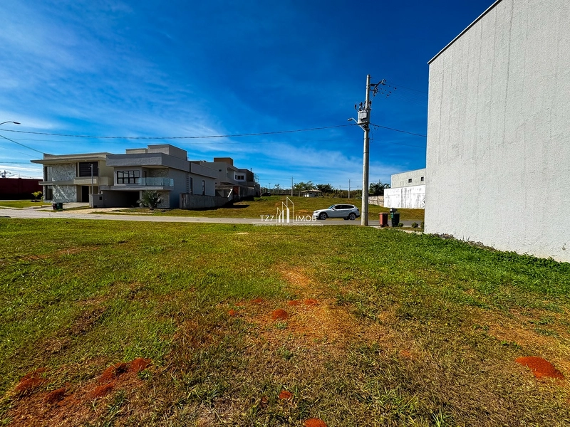 Lote em oportunidade no Jardins Capri, com 276,60m²: 5ª foto da galeria de imagens do imóvel
