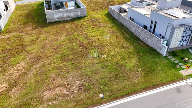Lote de esquina no Jardins Nápoles com 390,00 m²: 2ª foto da galeria de imagens do imóvel
