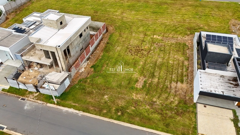 Lote Jardins Porto - Lote com 302,92m² - Quitado R$240 000,00: 6ª foto da galeria de imagens do imóvel