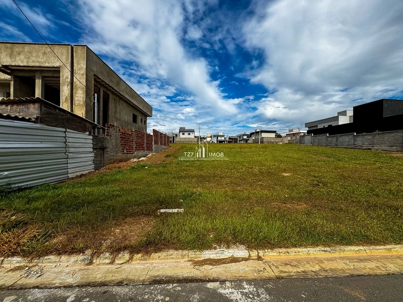 Lote Jardins Porto - Lote com 302,92m² - Quitado R$240 000,00: 2ª foto da galeria de imagens do imóvel