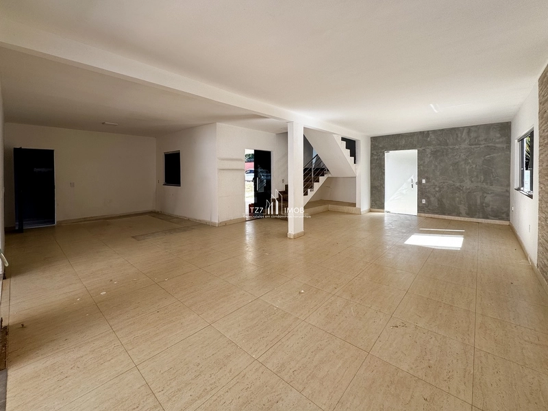 Sobrado com 3 quartos sendo 1 suíte, localizado no Jardim Veneza: 7ª foto da galeria de imagens do imóvel