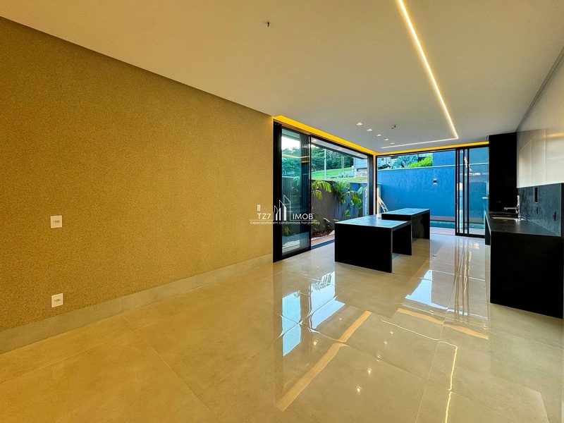 Casa Subtérrea Moderna com 4 suites plenas - Jardins Nápoles.: 7ª foto da galeria de imagens do imóvel
