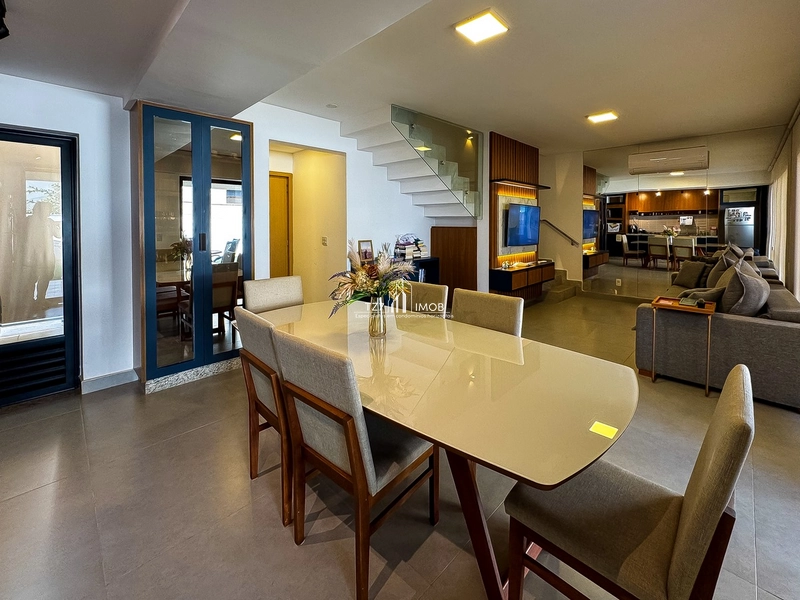 Ágio casa Jardins Bolonha mobiliado, Sobrado com 4 quartos...: 8ª foto da galeria de imagens do imóvel