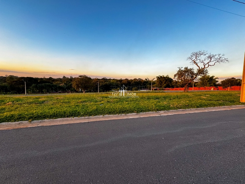 Troco em carro, oportunidade no Solaris Laguna, Lote com 269,73m²-: 4ª foto da galeria de imagens do imóvel