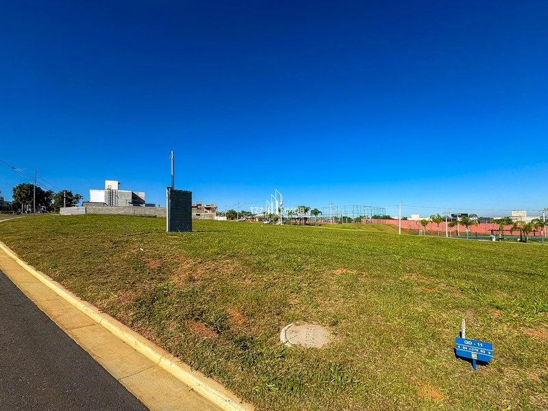 Lote Condomínio Jardins Parma, com 276,00 m² - Quitado e Registrado.