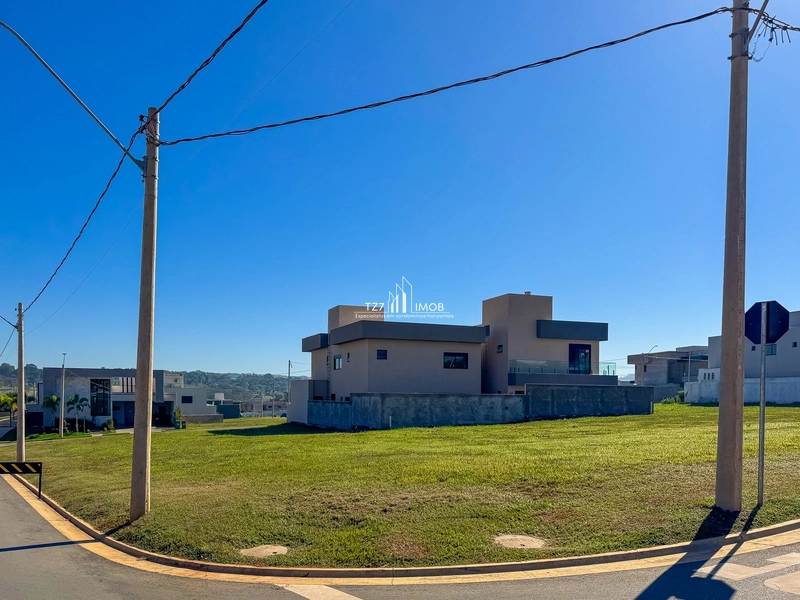 Lote Condomínio Jardins Parma, com 485,85 m² - Agio R$ R$ 340 .000,00.: 3ª foto da galeria de imagens do imóvel