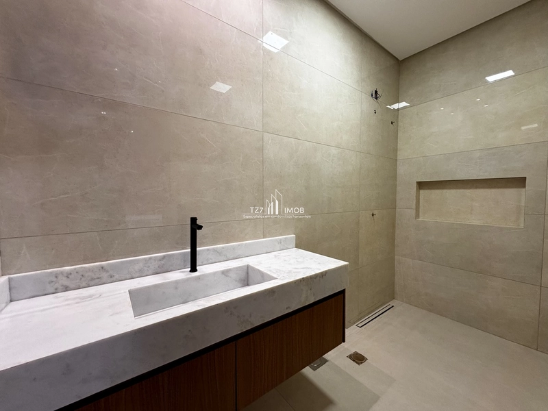 Casa Térrea com 3 Suítes Plenas + Home Office | Completa em Armários.: 25ª foto da galeria de imagens do imóvel