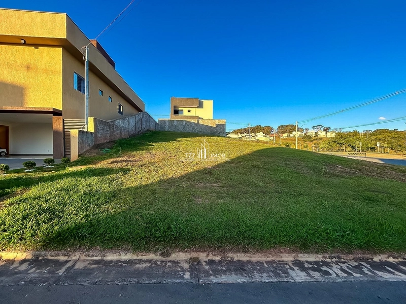 Lote no Jardins Barcelona, Quitado e Registrado - com 300,00 m²-: 2ª foto da galeria de imagens do imóvel