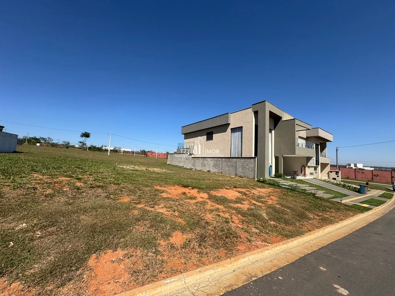 Lote Condomínio Jardins Parma, com 270,00 m² - Quitado e Registrado.: 3ª foto da galeria de imagens do imóvel
