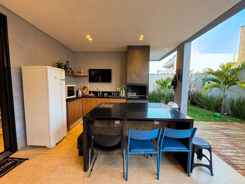 Sobrado com três suítes plenas + Home office, Energia solar.: 16ª foto da galeria de imagens do imóvel