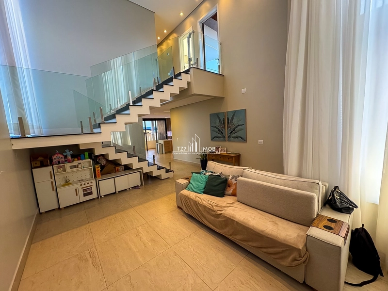 Sobrado com três suítes plenas + Home office, Energia solar.: 6ª foto da galeria de imagens do imóvel