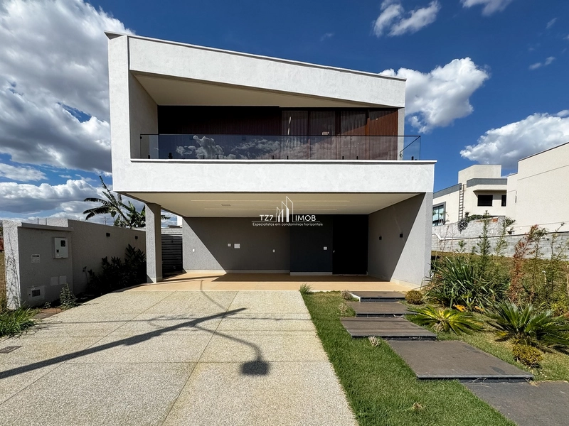Sobrado Jardins Parma com 4 suítes plenas, excelente localização.: 1ª foto da galeria de imagens do imóvel