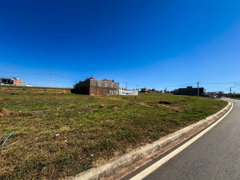 Ágio lote Vinhas Flamboyant - lote com 270,00 m² - Apenas R$ 140.000,0: 4ª foto da galeria de imagens do imóvel