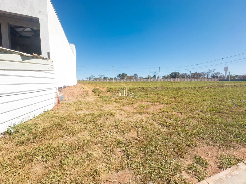 Lote Vinhas Flamboyant- Lote com 270 m² - Quitado e Registrado.: 1ª foto da galeria de imagens do imóvel