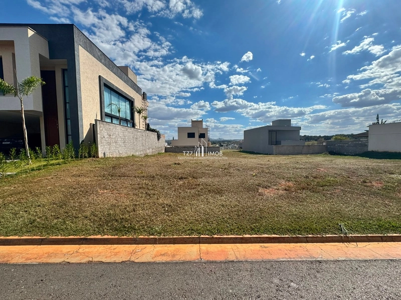 Lote Condomínio Jardins Parma, com 250,00 m² - Agio R$ 75.000,00: 1ª foto da galeria de imagens do imóvel