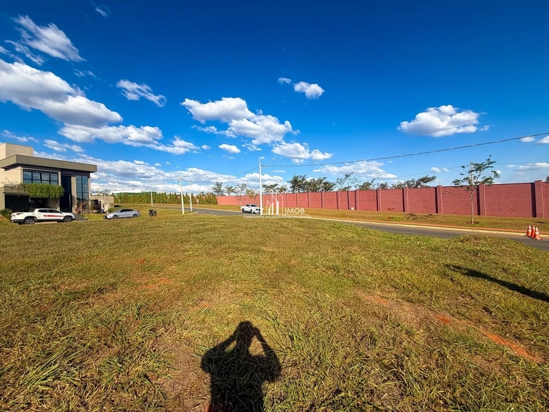 Esquina em Oportunidade no Jardins Capri: 4ª foto da galeria de imagens do imóvel