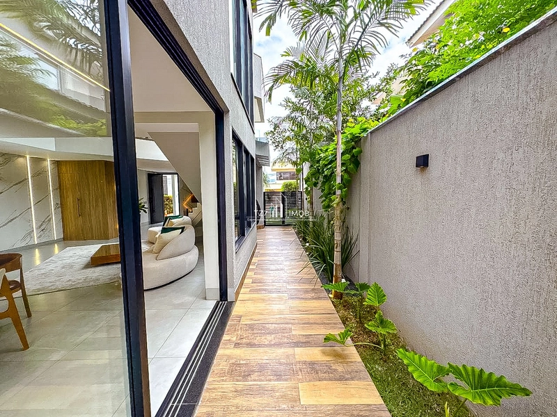 Sobrado Moderno Mobiliado no Jardins Madri | Sofisticação e conforto.: 17ª foto da galeria de imagens do imóvel
