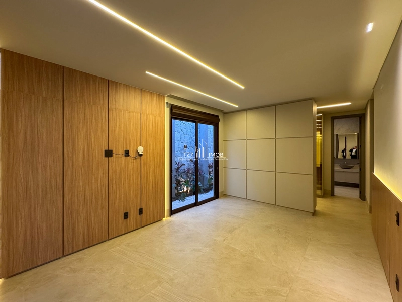 Casa Térrea com 4 Suítes Plenas, Completa em Marcenaria.: 31ª foto da galeria de imagens do imóvel