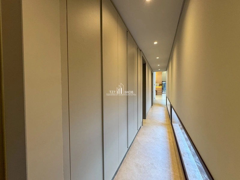 Casa Térrea com 4 Suítes Plenas, Completa em Marcenaria.: 21ª foto da galeria de imagens do imóvel