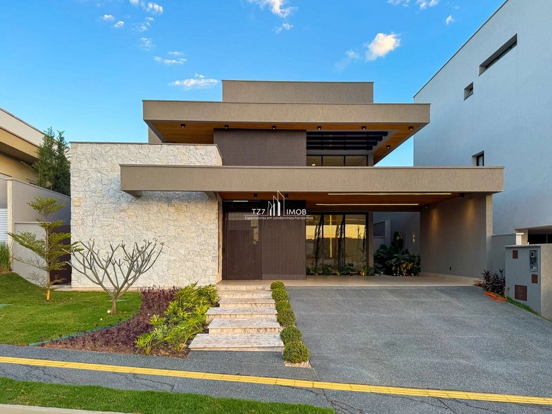 Casa Térrea com 4 Suítes Plenas, Completa em Marcenaria.: 1ª foto da galeria de imagens do imóvel