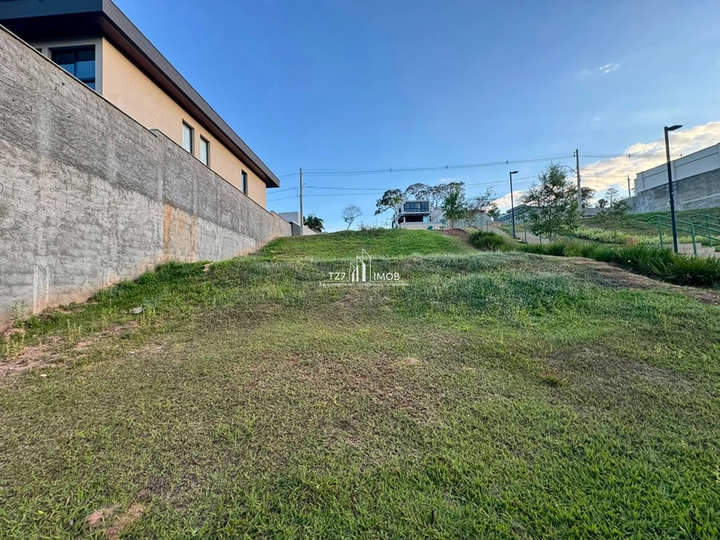 Oportunidade Jardins Nápoles - Lote com 392,02 m² -Apenas R$315.000,00: 4ª foto da galeria de imagens do imóvel