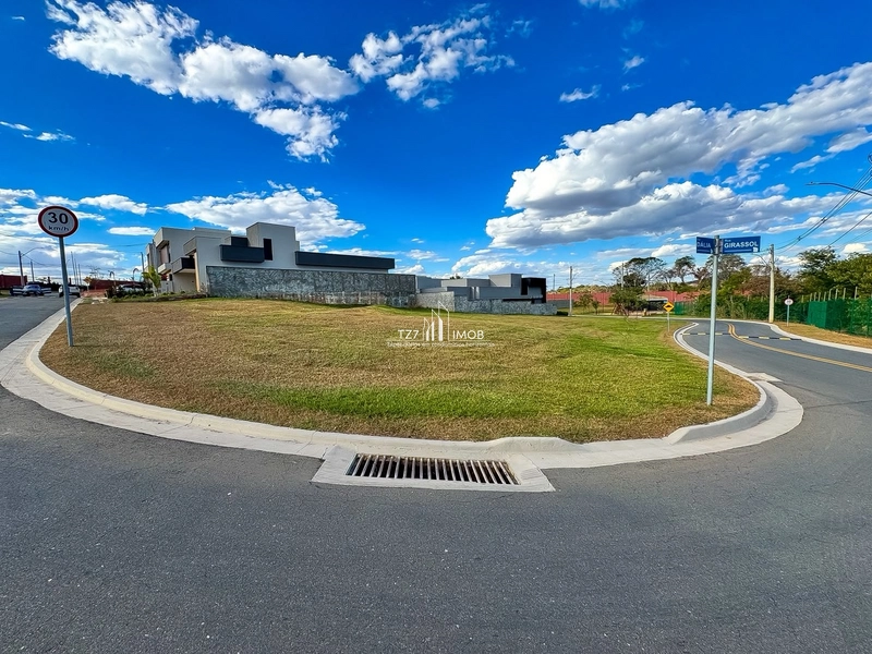 Jardins Nápoles - Lote com 408,42m²Quitado e registrado
