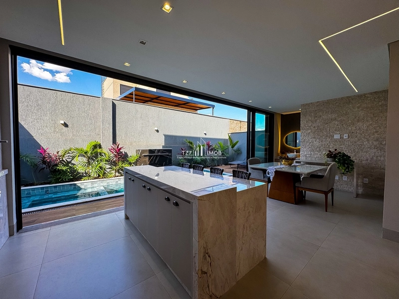 Sobrado mobiliado com 4 suítes plenas, localizado no Jardins Capri.: 11ª foto da galeria de imagens do imóvel