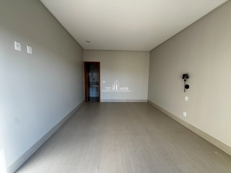 Casa Sub-Terrea no Condomínio Jardins Porto.: 15ª foto da galeria de imagens do imóvel