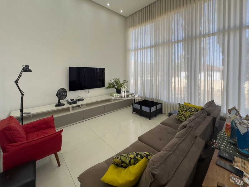 Casa térrea de esquina, semimobiliada, com 3 suítes.: 7ª foto da galeria de imagens do imóvel